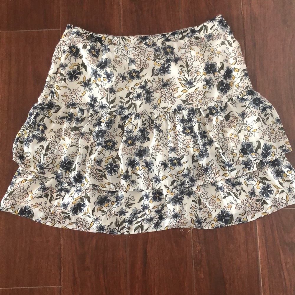 LOFT skirt - size 10